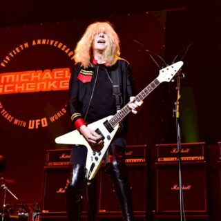 B'zを神と崇めていた私が、B'zの神に出会った話 〜Michael Schenker